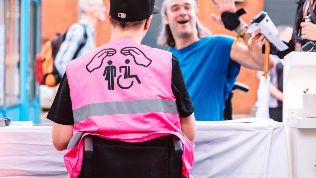 Ein Aktionsstand für Inklusion auf einem Fest (Symbolfoto)