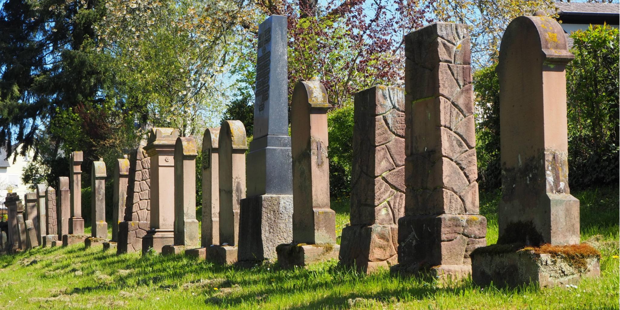 Grabreihe Jüdischer Friedhof Schweich