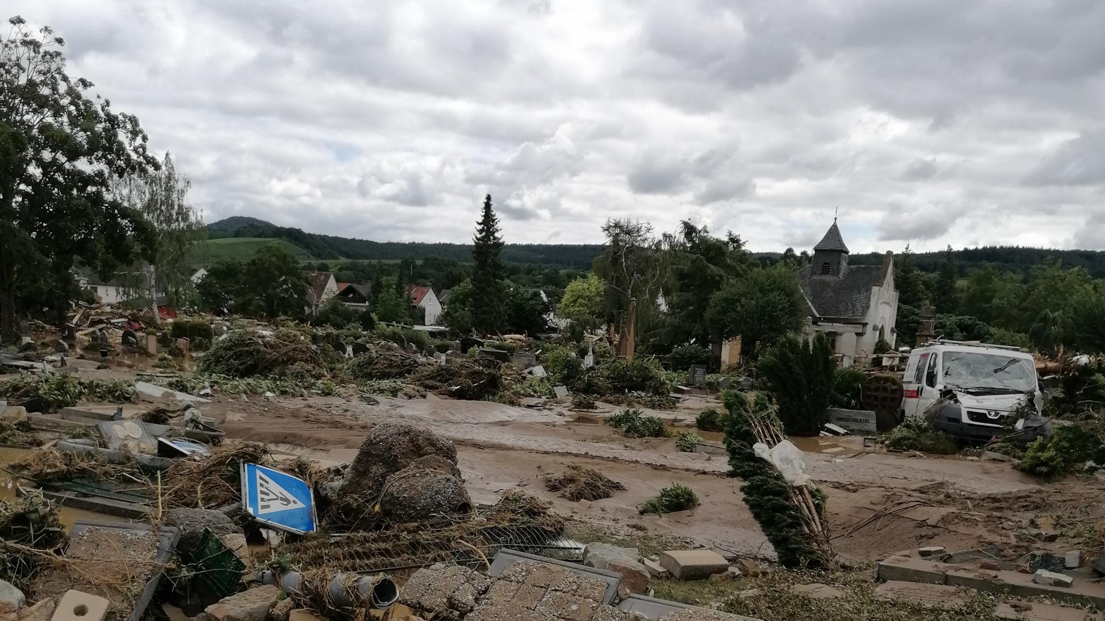 Das Foto zeigt die Ausmaße der Flutkatastrophe in Bad Neuenahr-Ahrweiler.