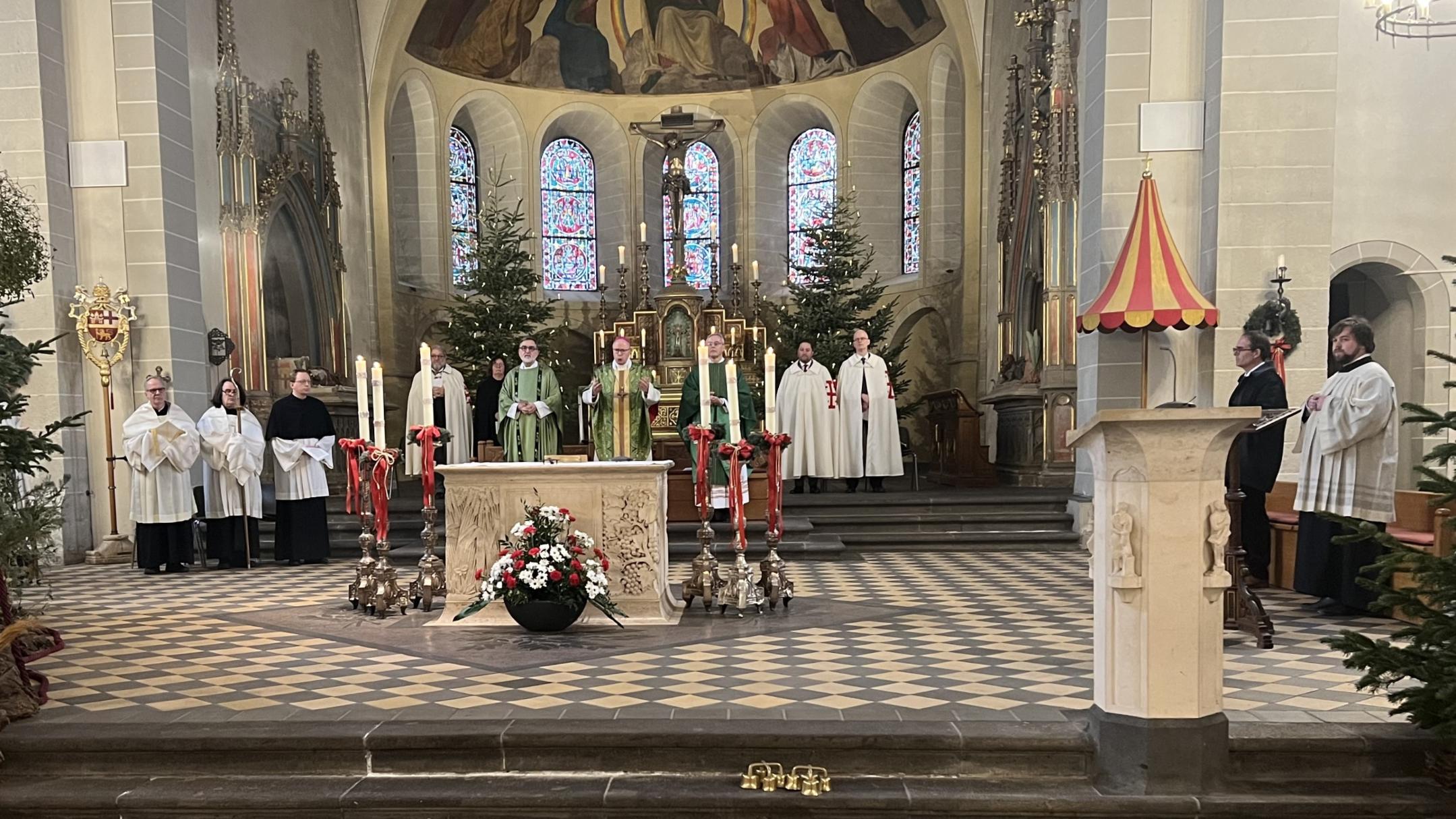 Ein Pontifikalamt mit Bischof Ackermann eröffneten die Feierlichkeiten zum Geburtstag von Joseph Görres.